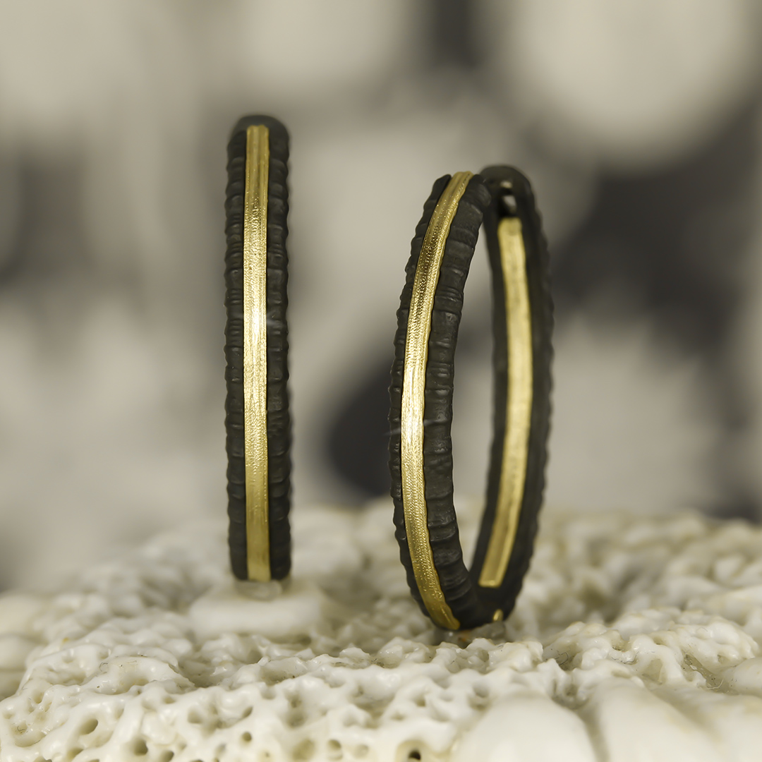 Sarah Graham in 18K Yellow Gold Huggie Earrings